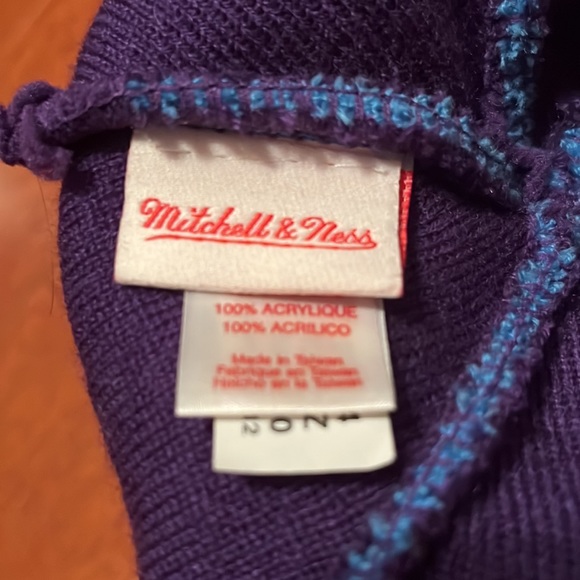 Utah Jazz Mitchell & Ness Winter Hat Pom Knit Men’s OS New w/o Tags - Picture 5 of 5